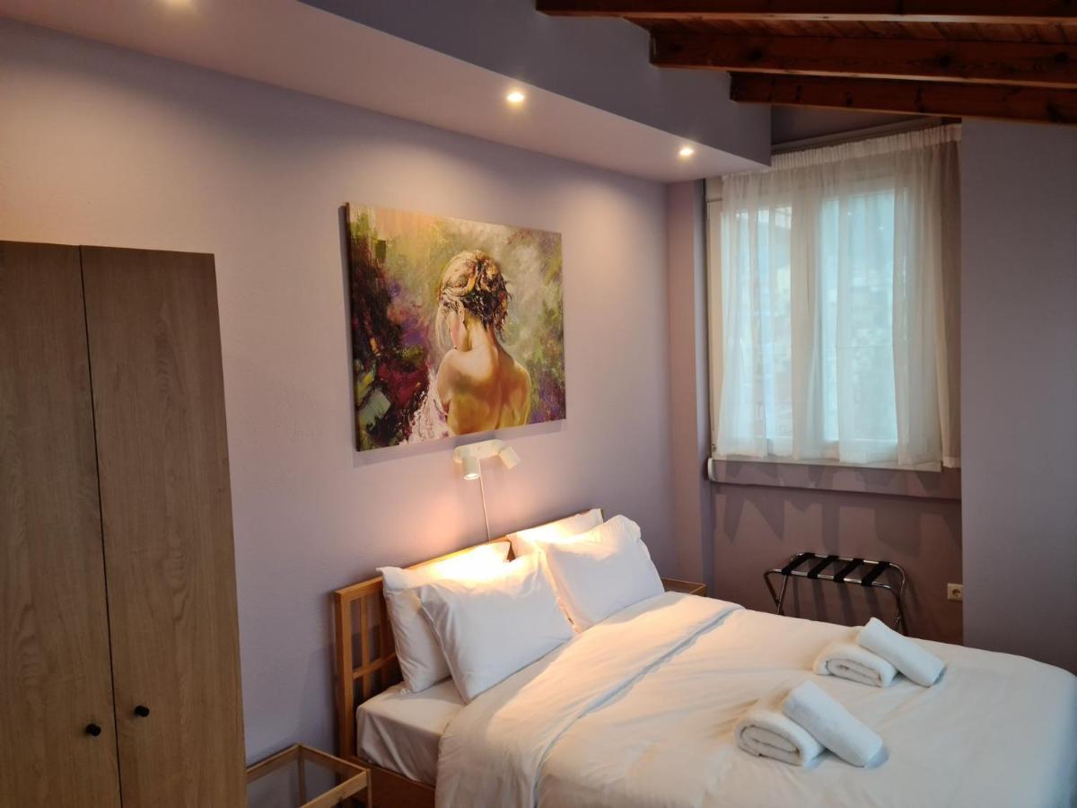 Comfy Urban Apartment Giannina Esterno foto